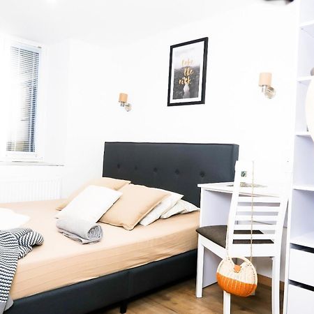 Budapest City Center, Nicely Renovated Apartment With 3 Bedrooms Exterior photo